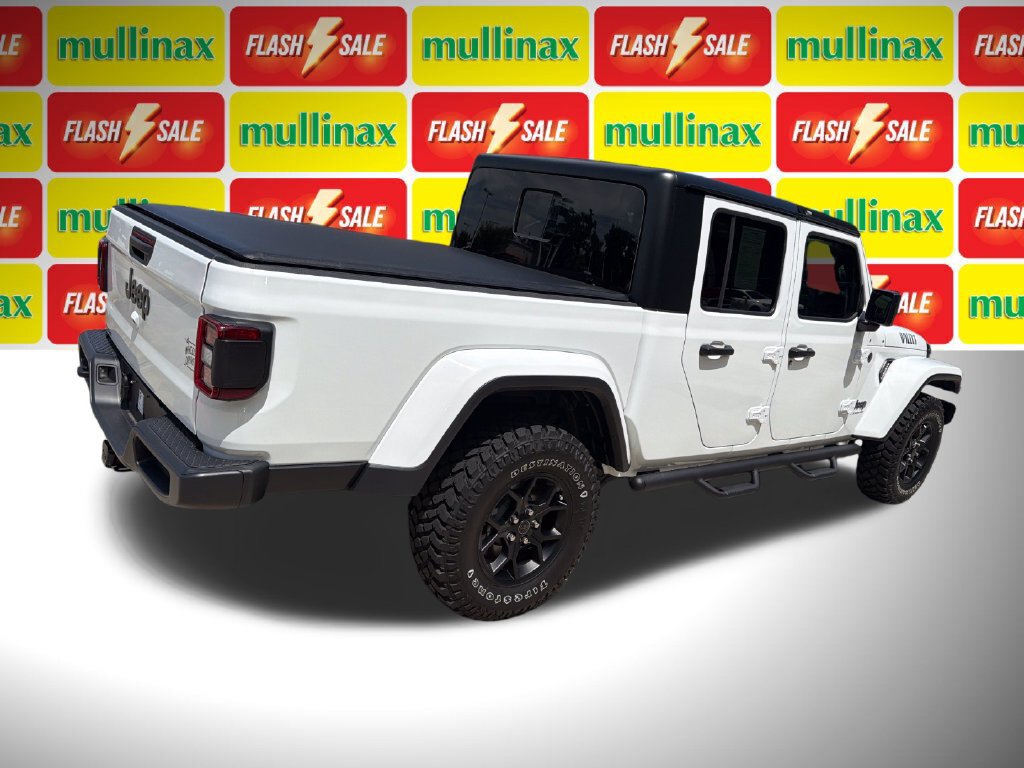 Used 2026 Jeep Gladiator Sport AWD/4WD image 7