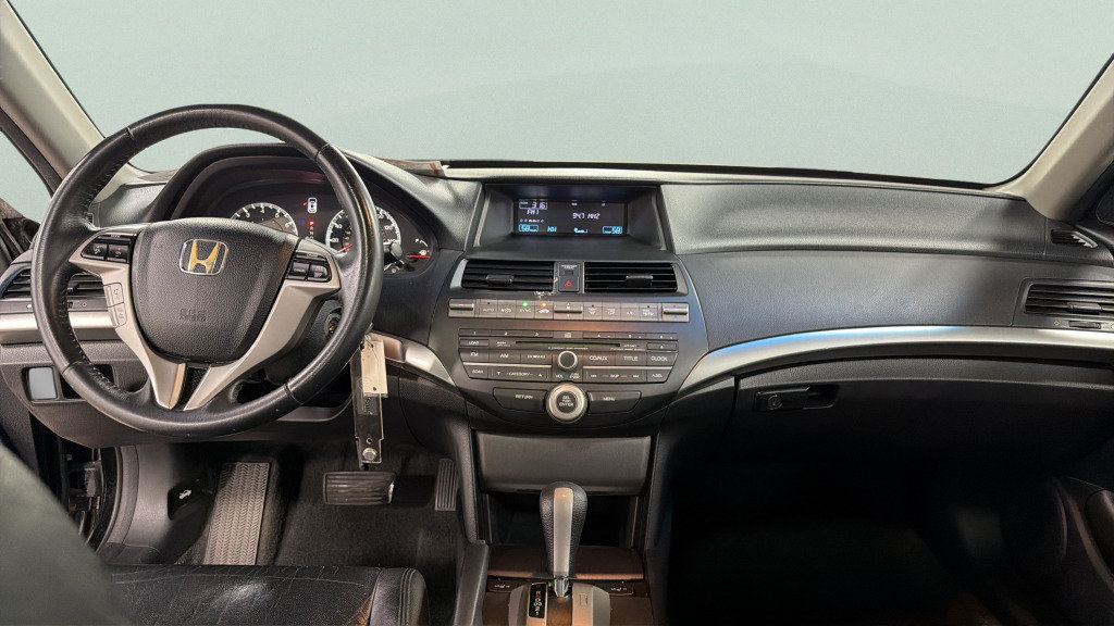 Used 2010 Honda Accord EX-L image 34