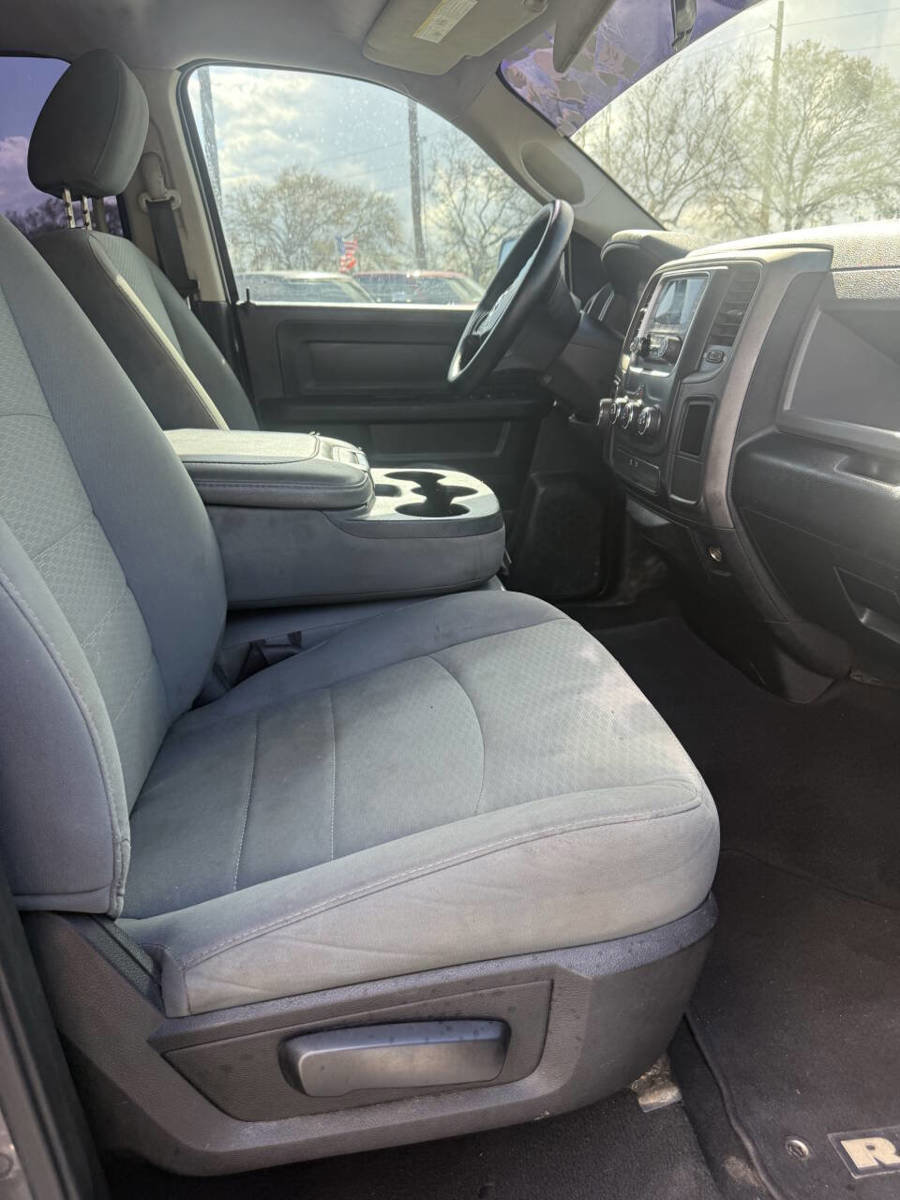 Used 2017 RAM 1500 Tradesman w/ Popular Equipment Group image 11