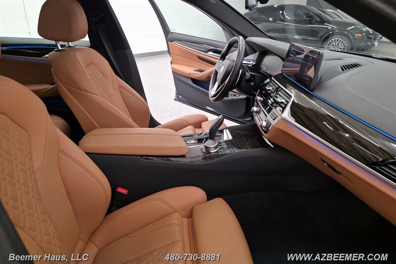 Used 2023 BMW 530e w/ Premium Package RWD image 43