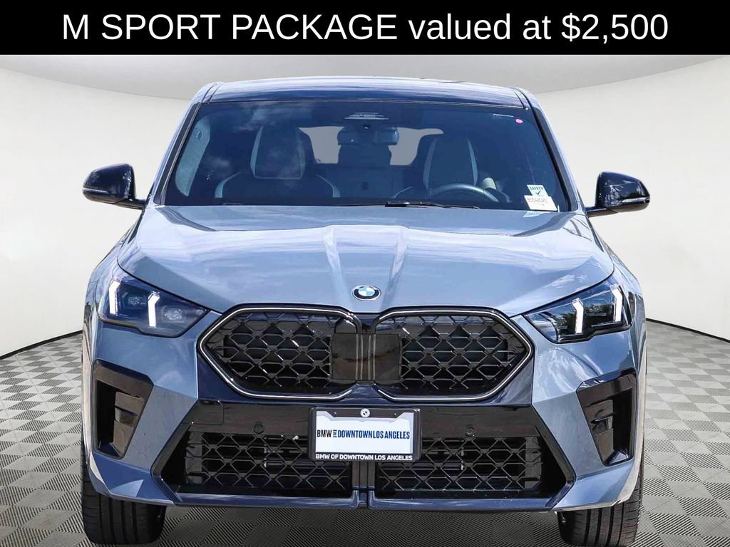 Used 2026 BMW X2 xDrive28i w/ M Sport Package AWD/4WD image 2