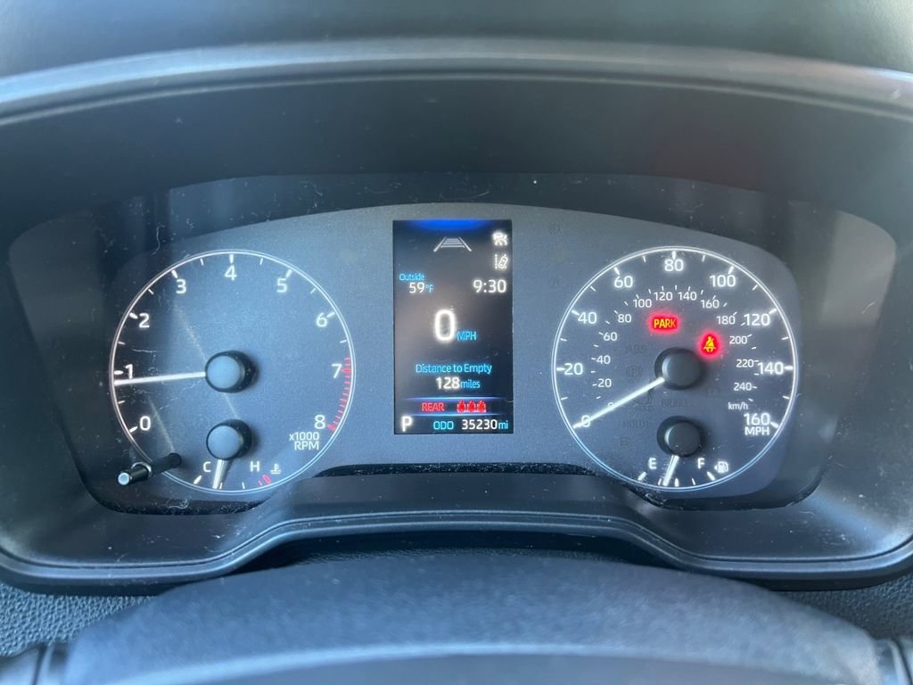 Used 2023 Toyota Corolla SE FWD image 14