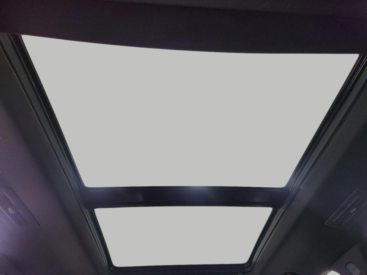 Certified 2022 Cadillac XT6 Sport w/ Technology Package image 27