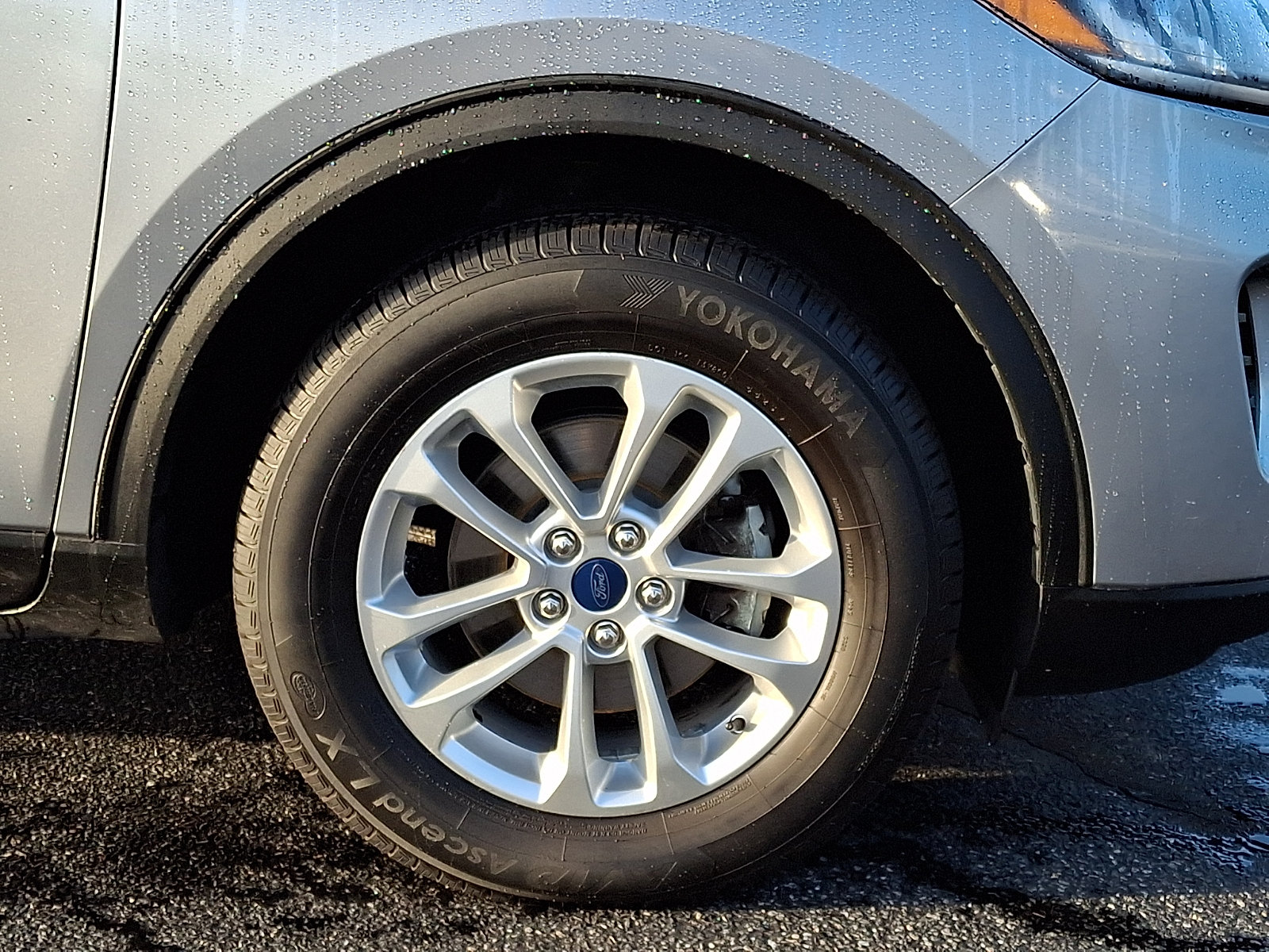 Certified 2022 Ford Escape SE AWD/4WD image 8