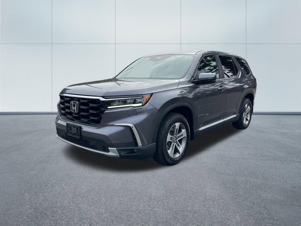 Used 2025 Honda Pilot EX-L image 2