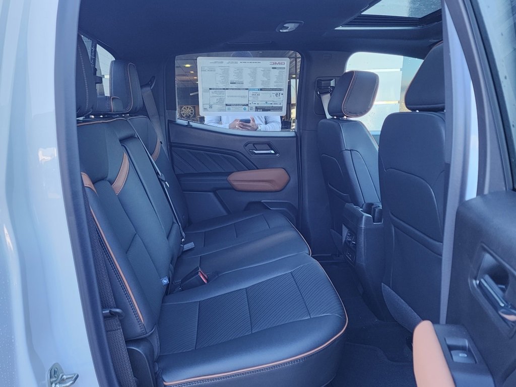 New 2026 GMC Canyon AT4 w/ Technology Plus Package image 47