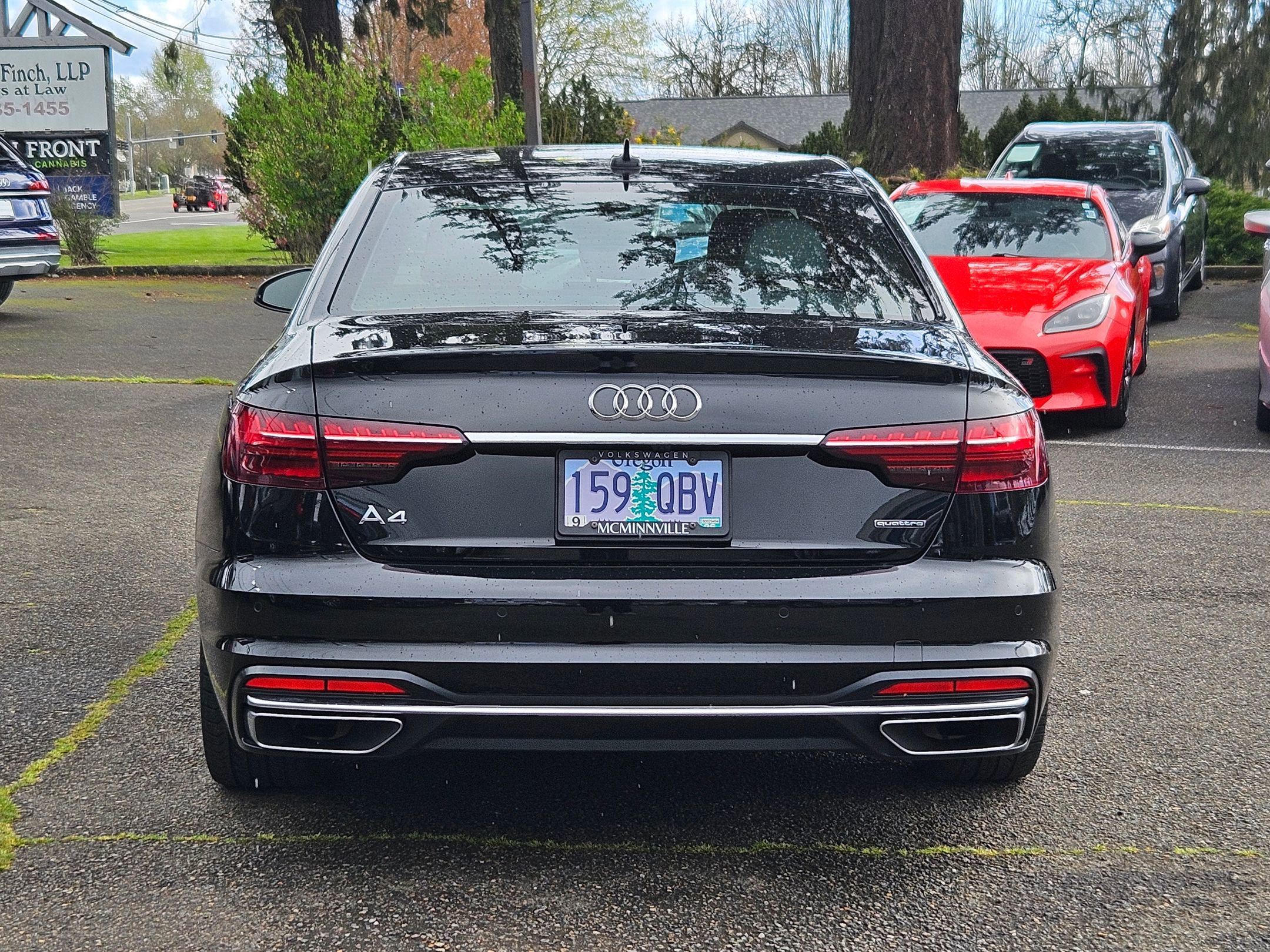 Used 2023 Audi A4 2.0T Premium w/ Convenience Package image 4