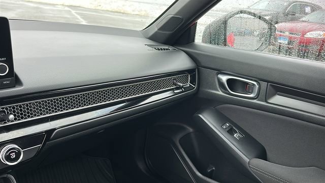 Used 2025 Honda Civic Sport image 19