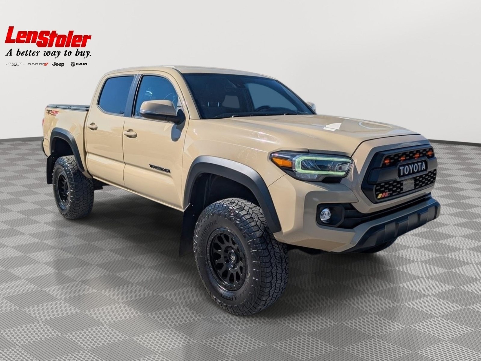Used 2020 Toyota Tacoma TRD Off-Road AWD/4WD image 7