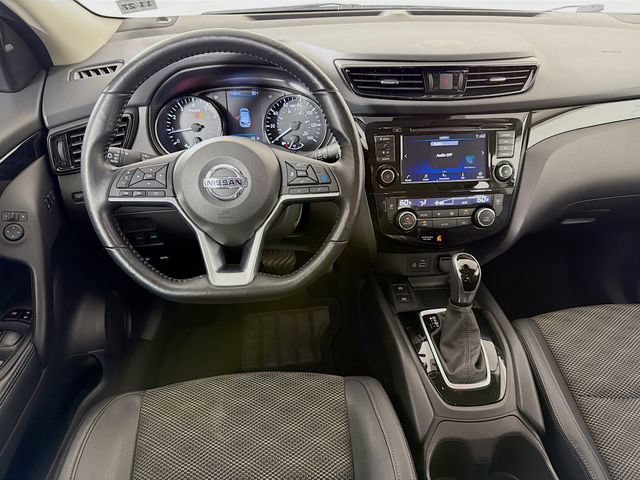 Certified 2022 Nissan Rogue Sport SV w/ Technology Package AWD/4WD image 28
