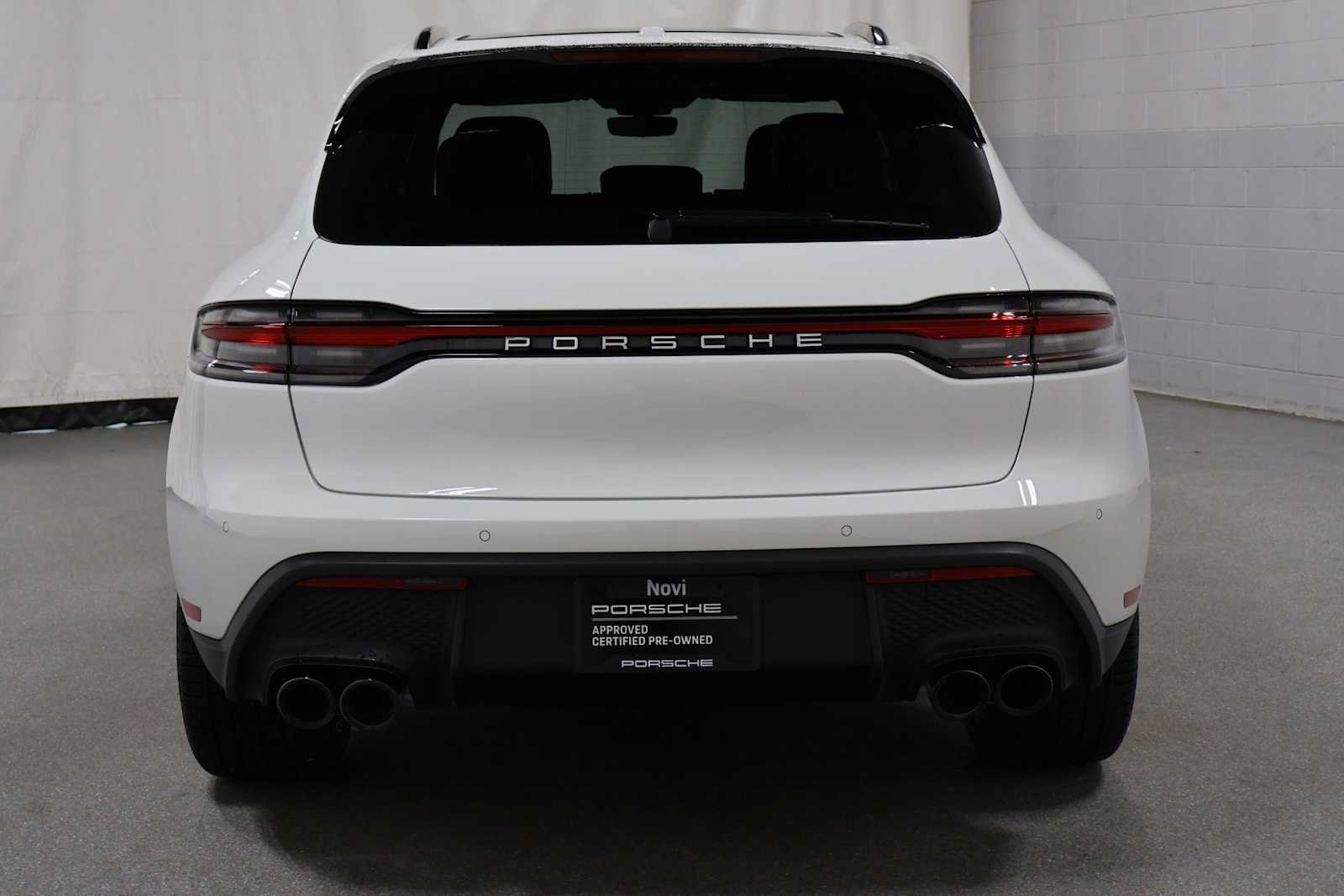 Used 2026 Porsche Macan AWD/4WD image 7