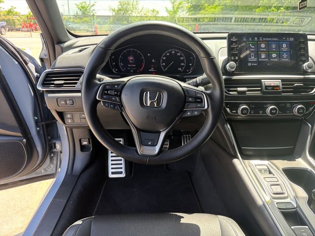 Used 2022 Honda Accord Sport image 16