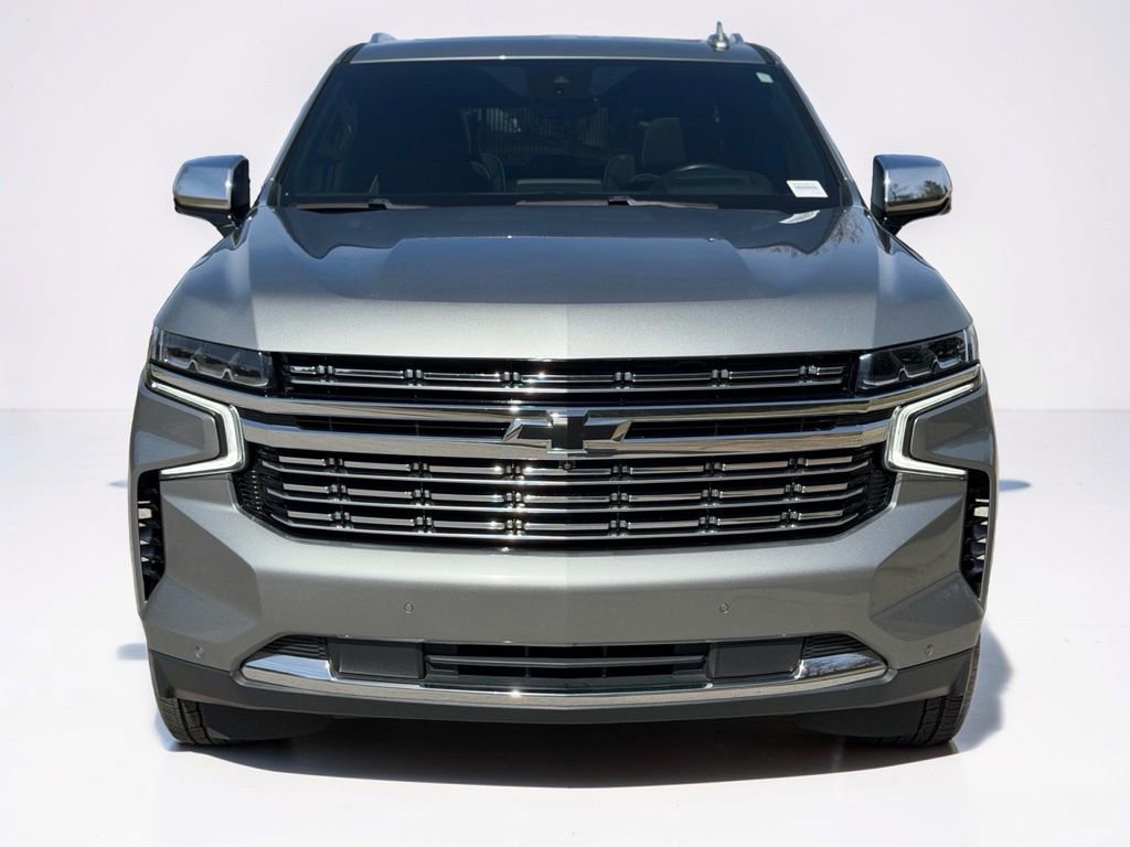Used 2023 Chevrolet Tahoe Premier w/ Advanced Technology Package RWD image 3