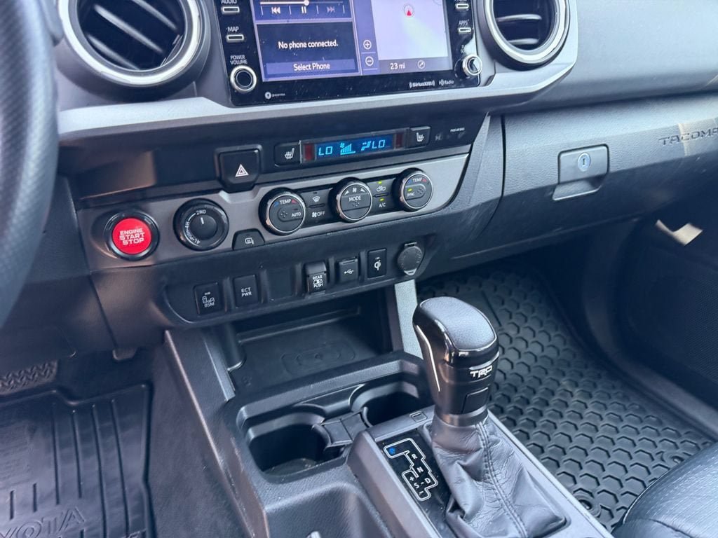 Used 2021 Toyota Tacoma TRD Sport AWD/4WD image 32
