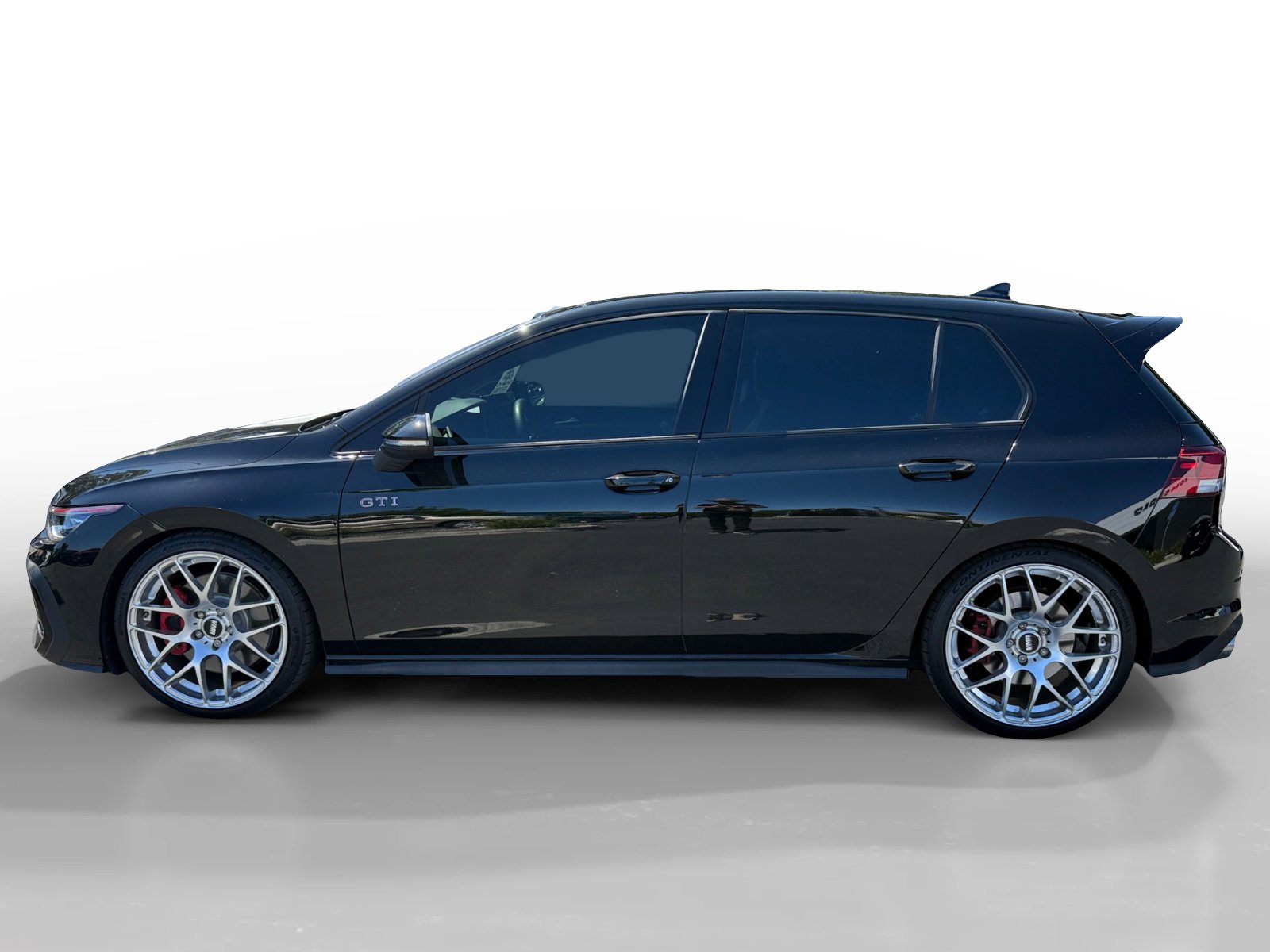 Used 2025 Volkswagen GTI Autobahn FWD image 2