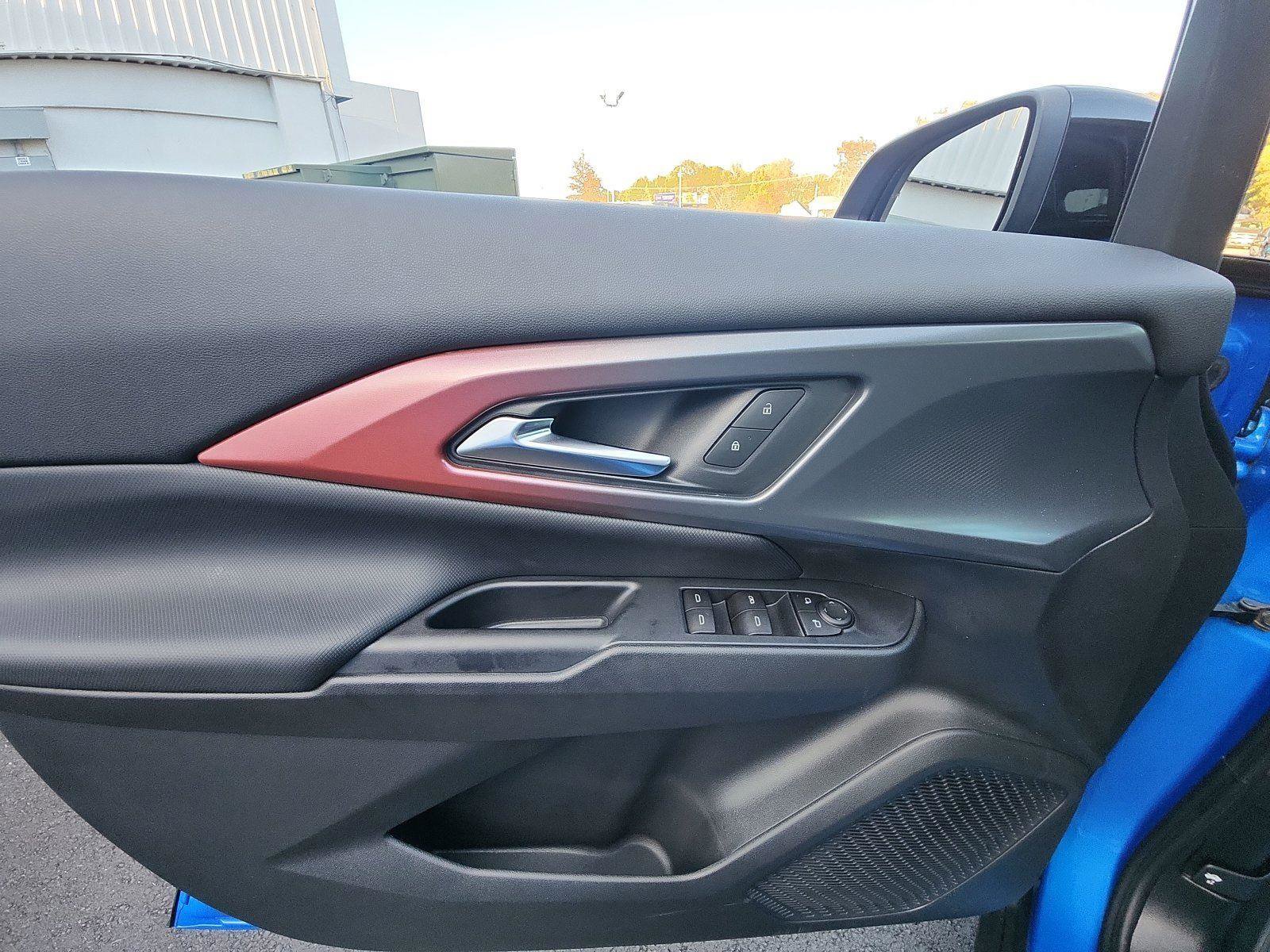 New 2026 Chevrolet Equinox EV RS image 18