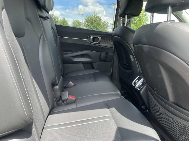 Used 2021 Kia Sorento S FWD image 20