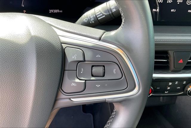 Used 2024 Buick Encore GX Sport Touring image 17