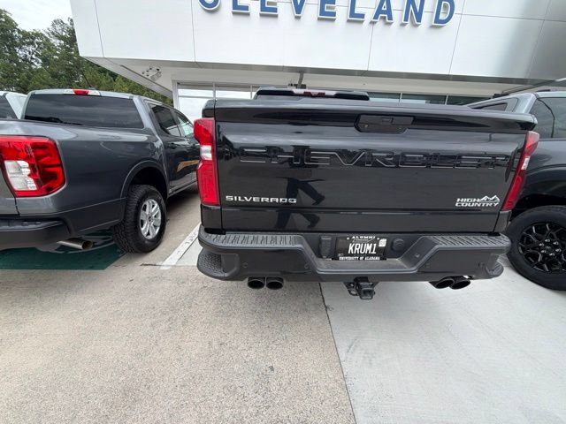 Used 2020 Chevrolet Silverado 1500 High Country w/ Technology Package AWD/4WD image 24