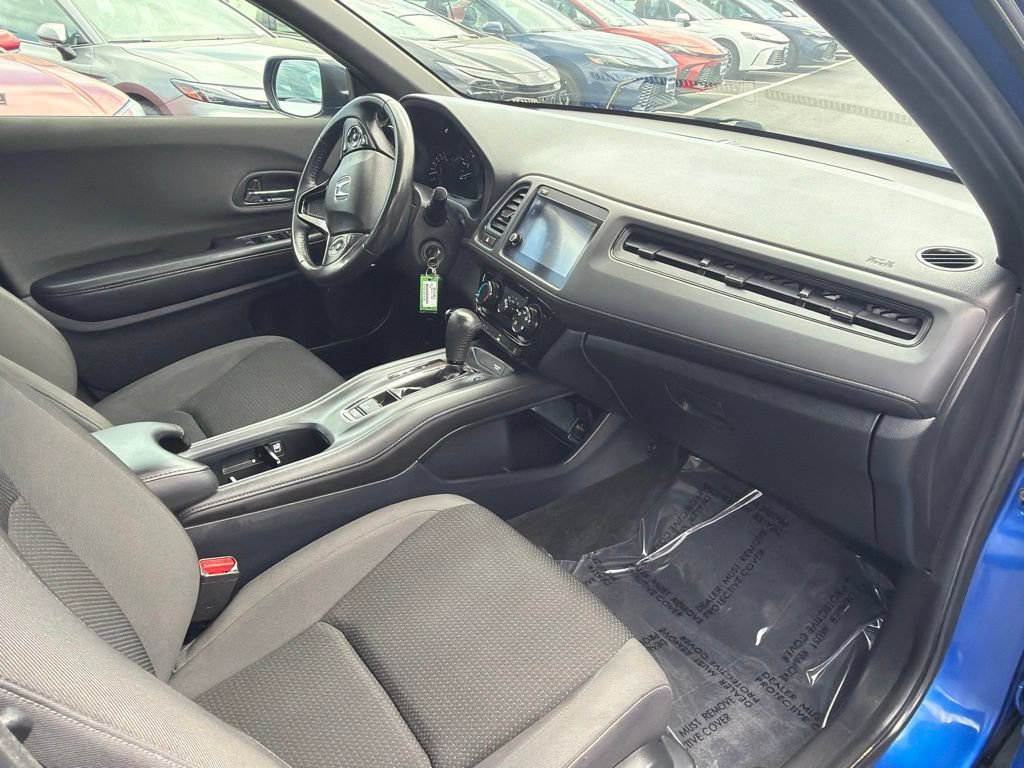 Used 2019 Honda HR-V Sport image 10