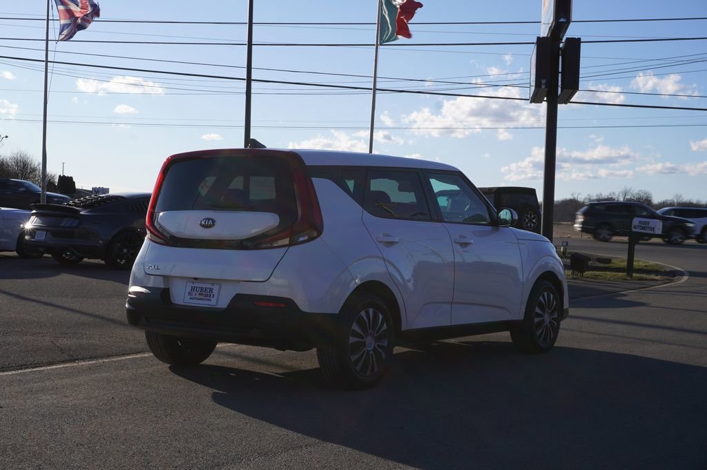 Used 2020 Kia Soul LX image 7