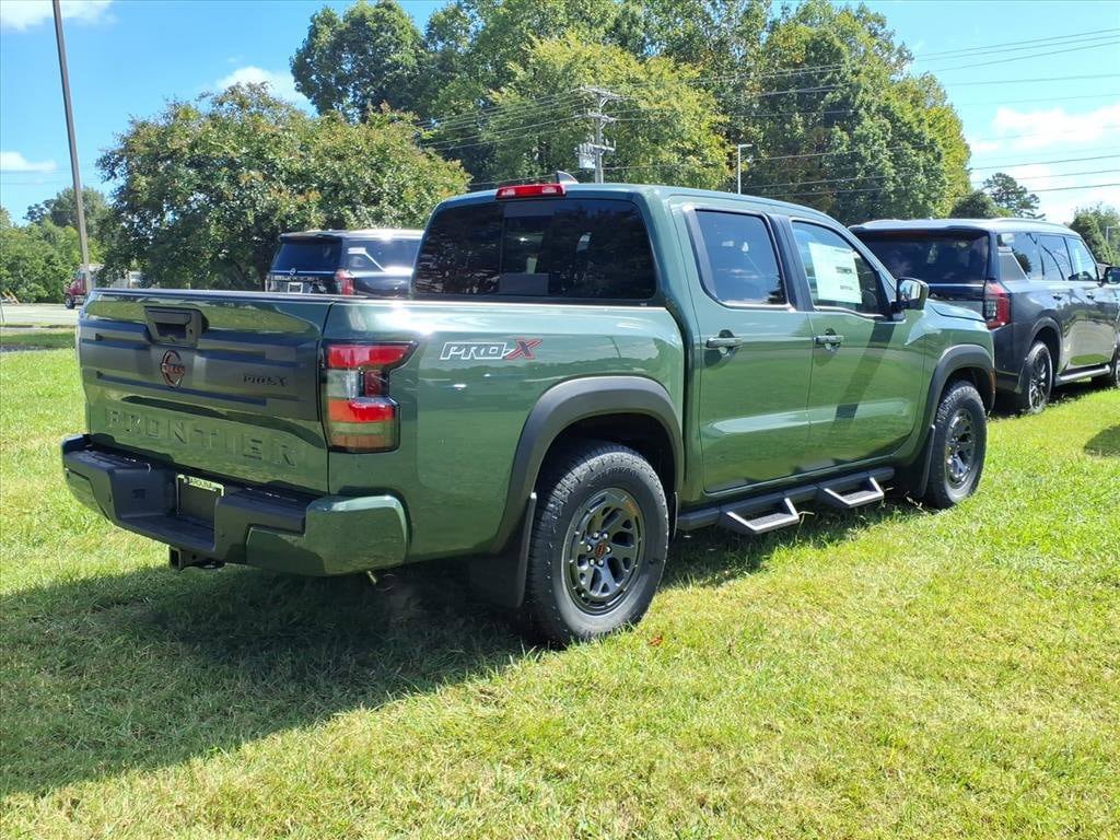 New 2026 Nissan Frontier Pro-X w/ Pro-X Convenience Package RWD image 3