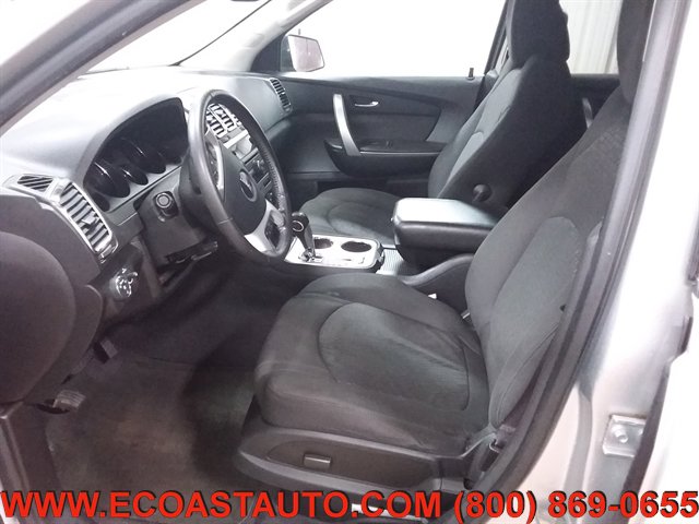 Used 2010 GMC Acadia SLE image 10