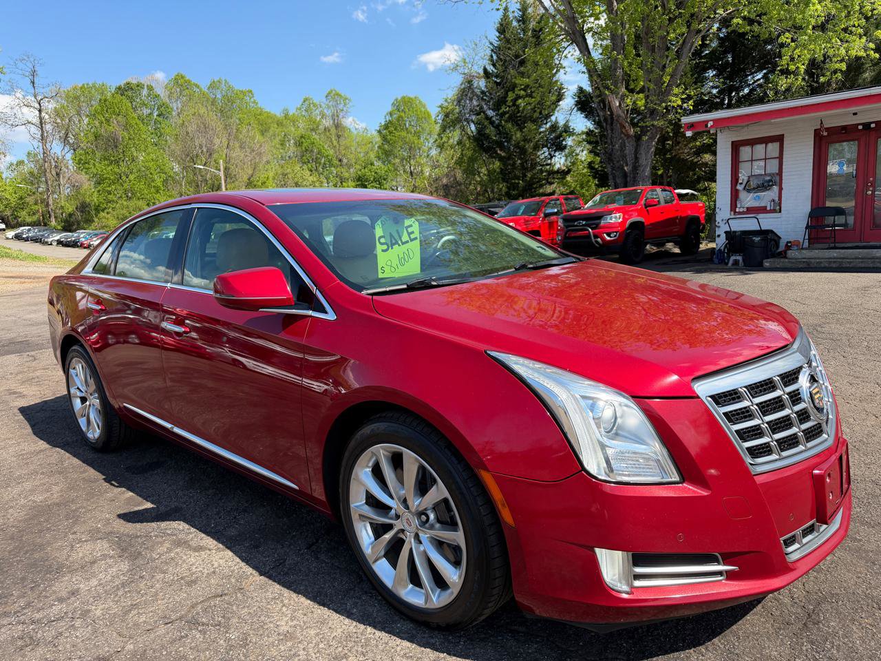 Used 2013 Cadillac XTS Luxury image 3