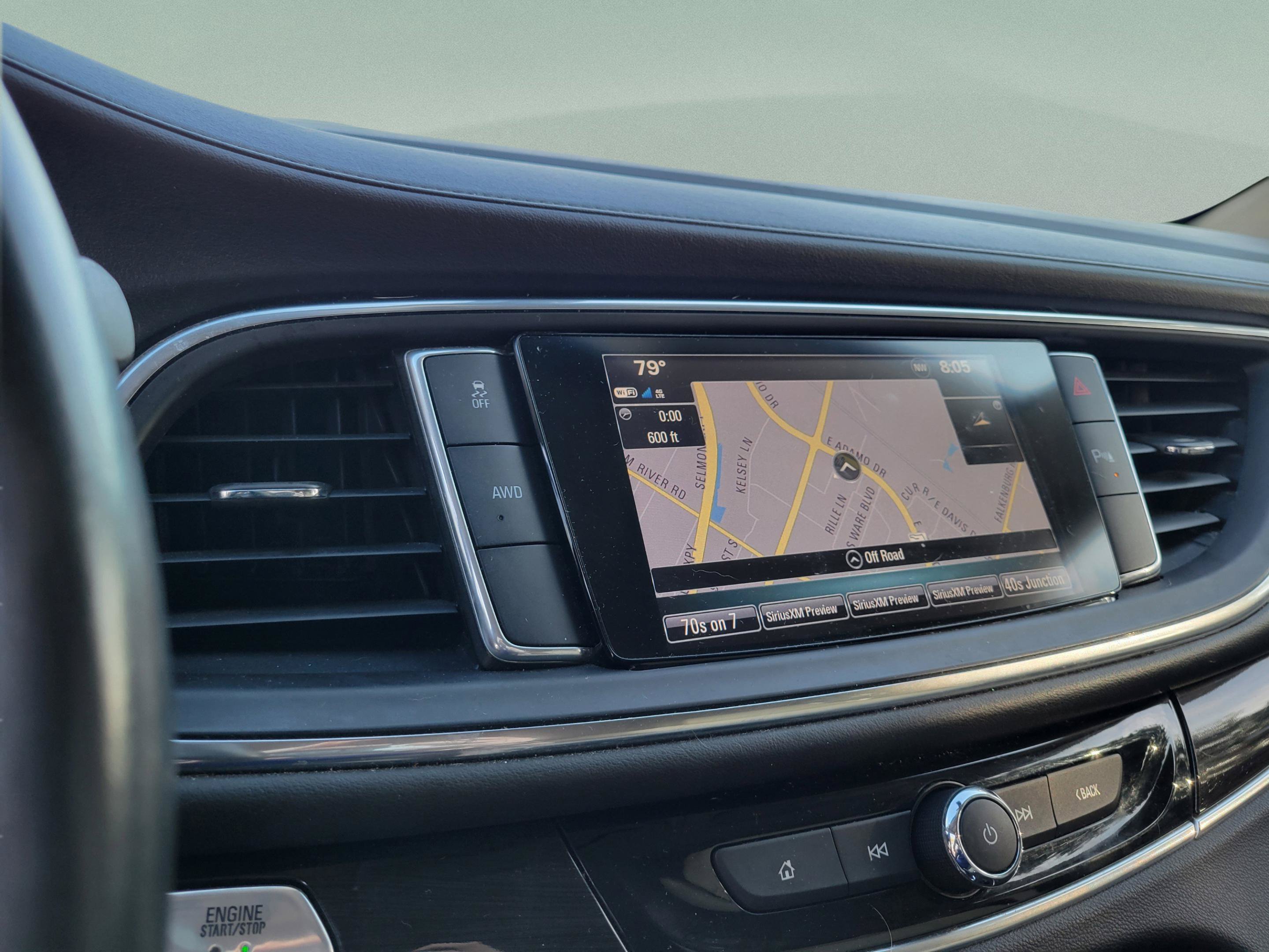 Used 2019 Buick Enclave Essence AWD/4WD image 17