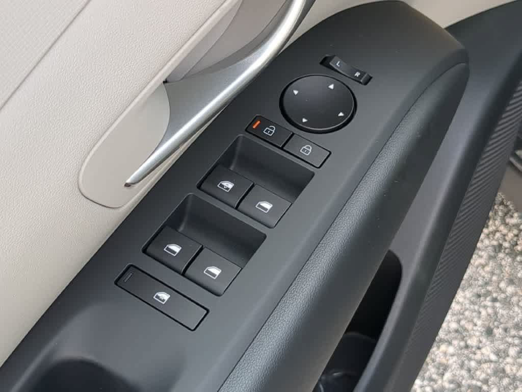 New 2026 Hyundai Tucson SE FWD image 17