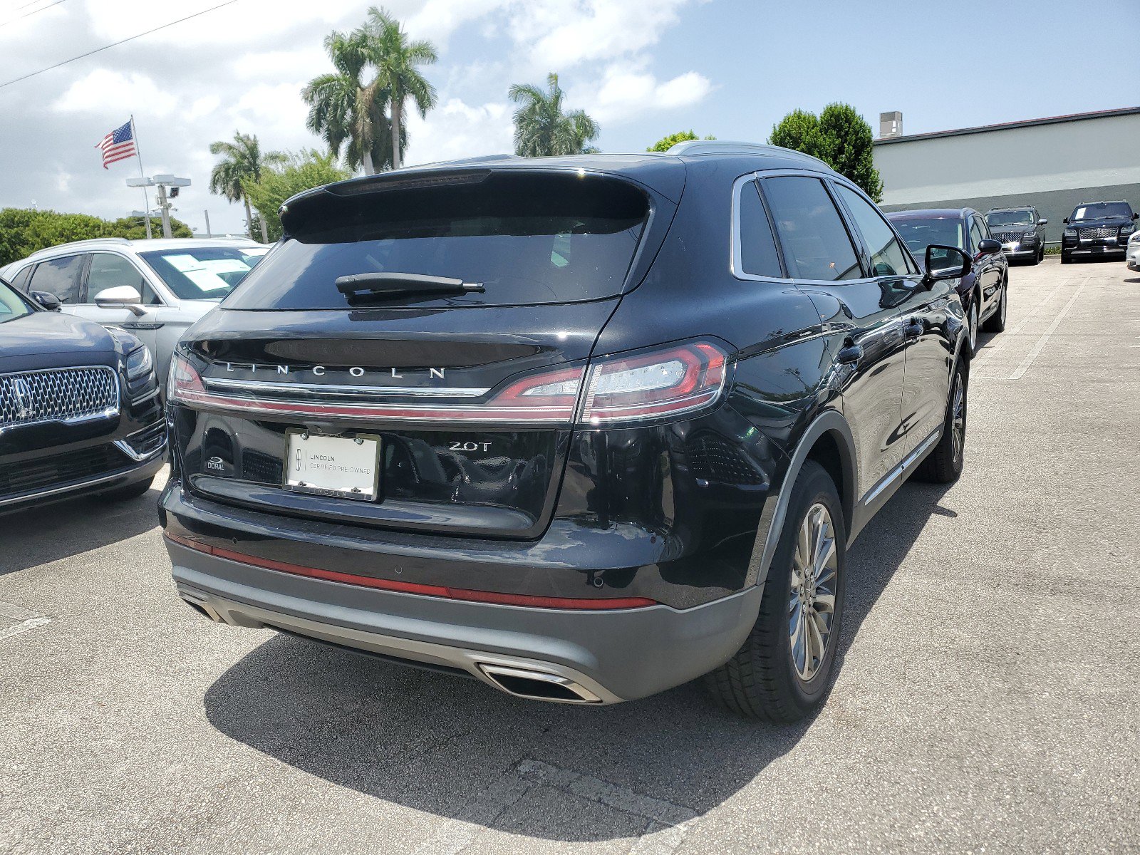 Used 2019 Lincoln Nautilus Select image 6