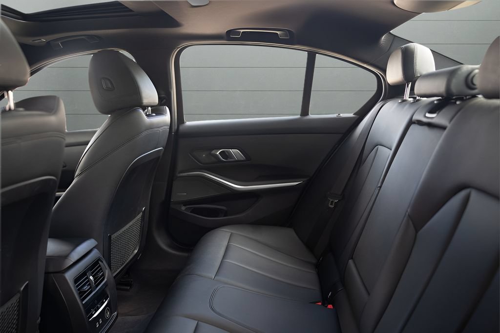 Used 2020 BMW M340i RWD image 57