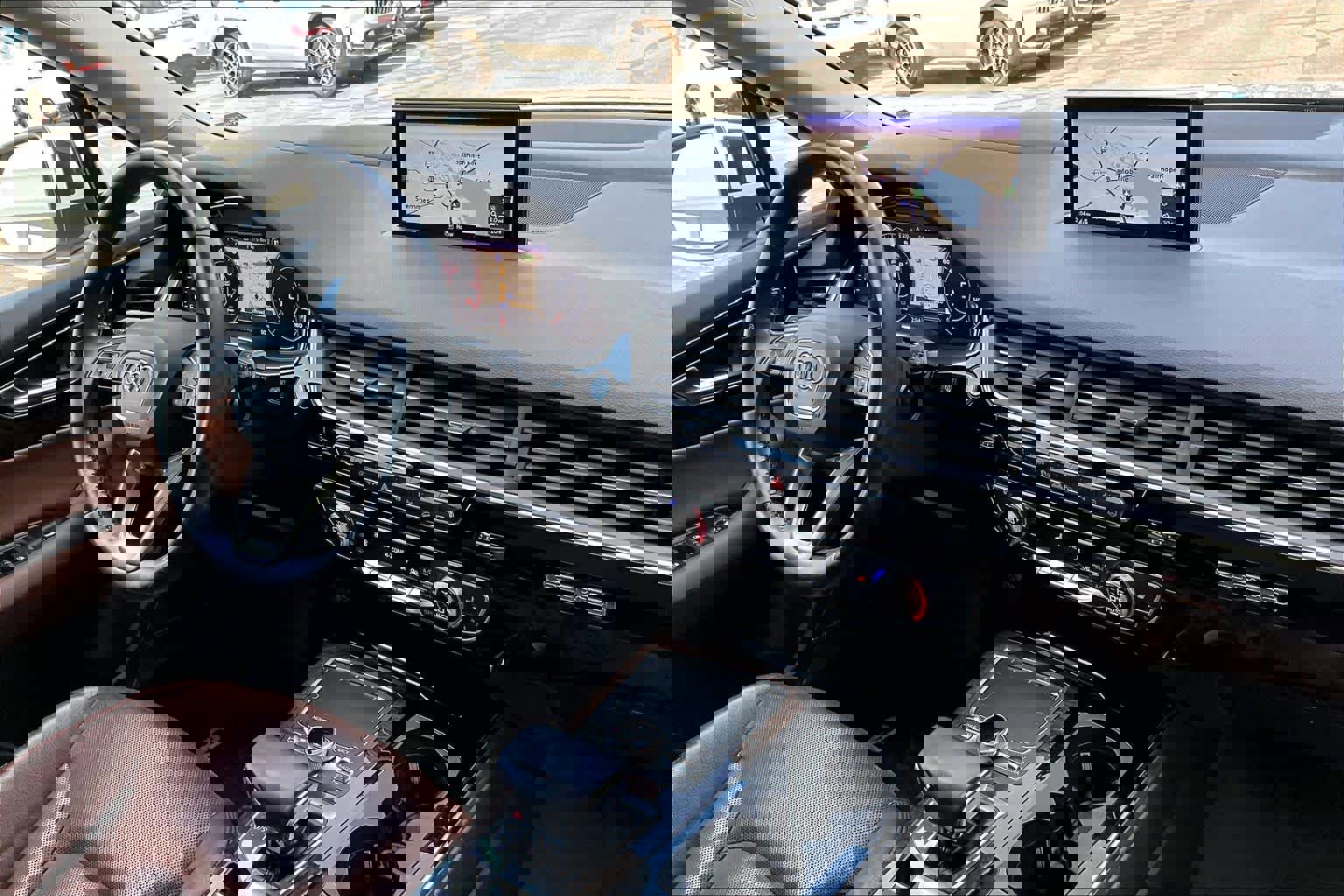 Used 2019 Audi Q7 3.0T Prestige image 31