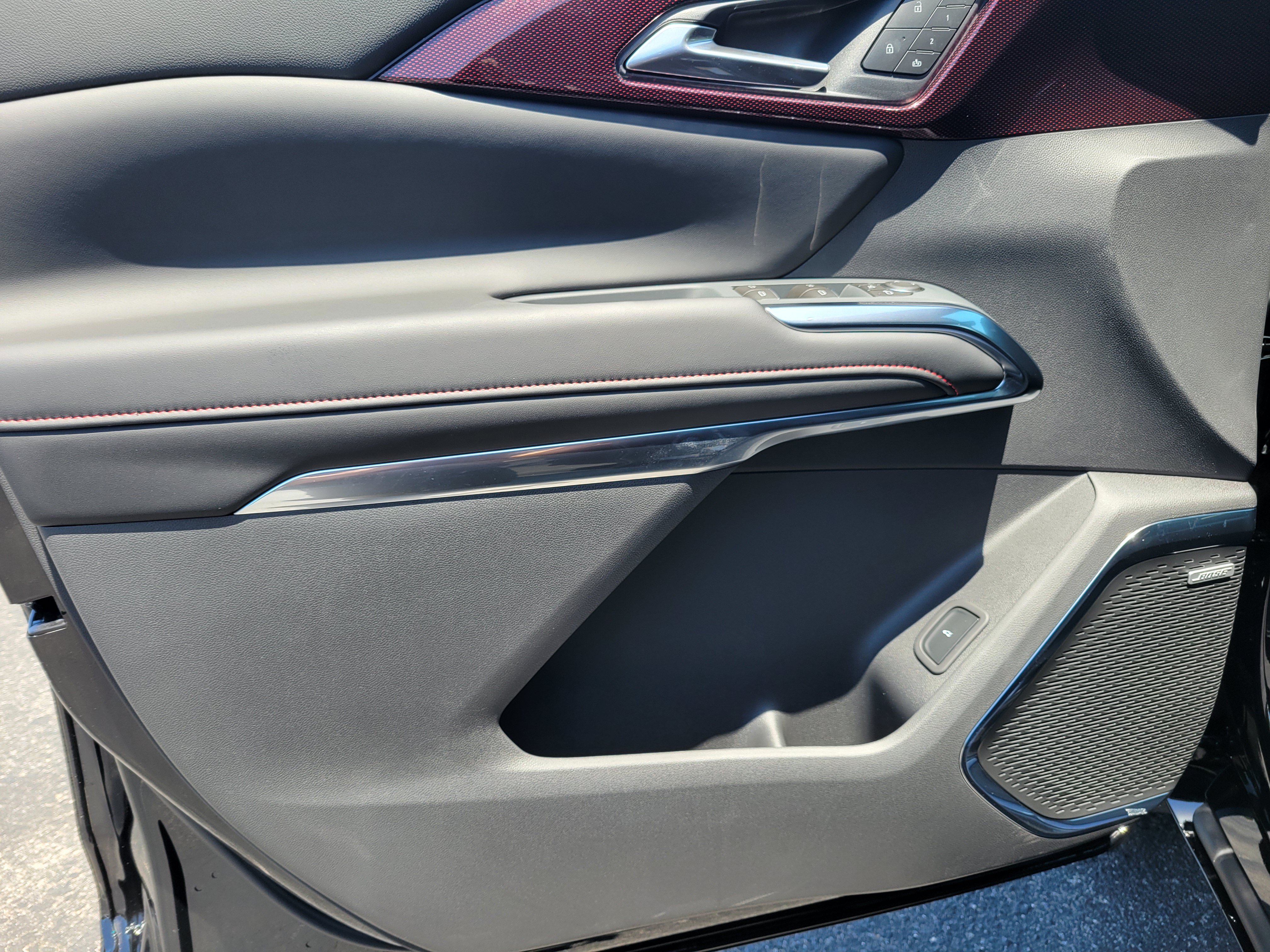New 2027 Chevrolet Traverse RS w/ LPO, Floor Liner Package FWD image 30