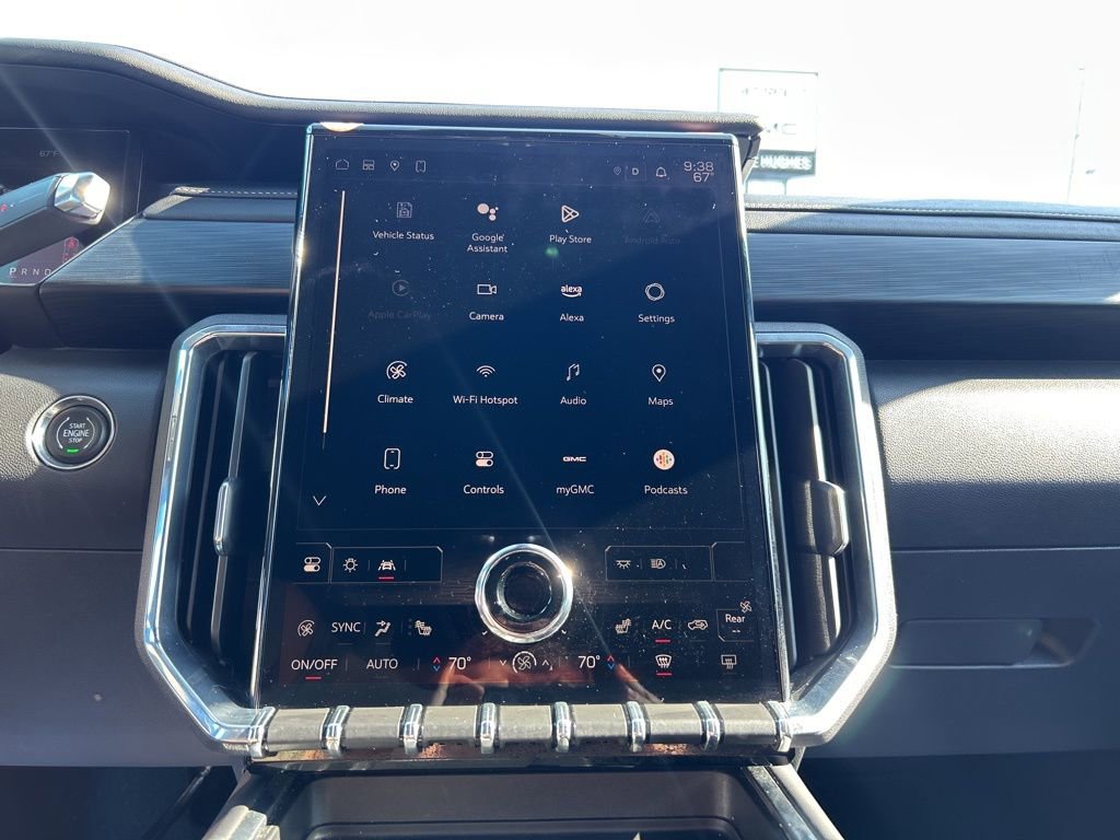 Used 2024 GMC Acadia Elevation image 37