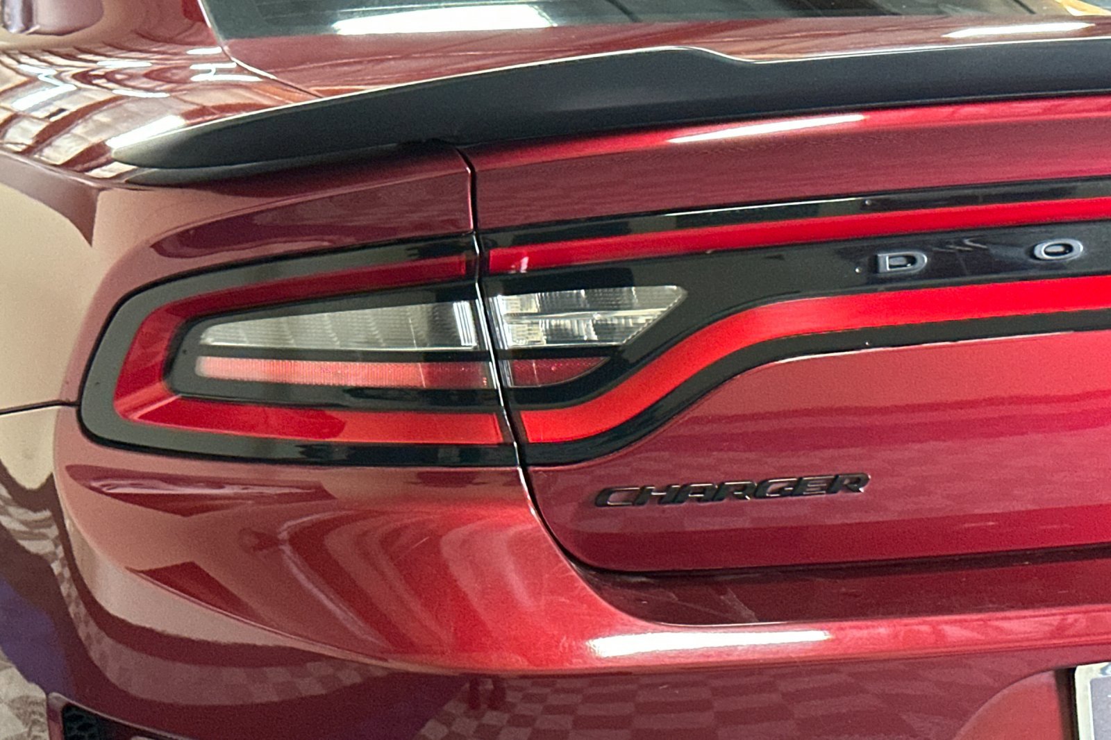 Used 2021 Dodge Charger R/T w/ Blacktop Package image 46