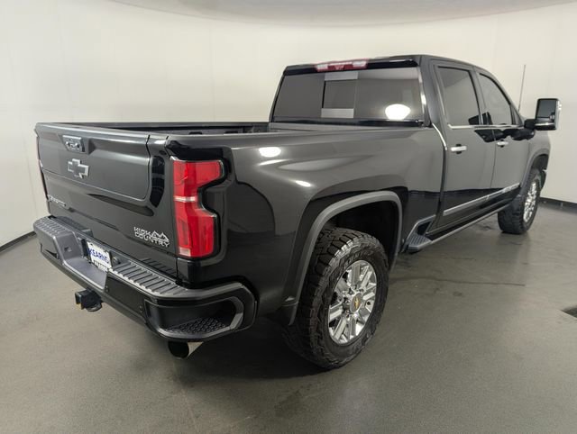 Used 2024 Chevrolet Silverado 2500 High Country w/ High Country Premium Package image 8
