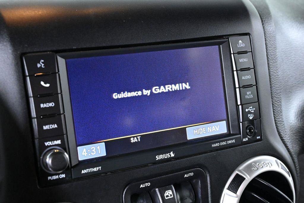 Used 2016 Jeep Wrangler Unlimited Sahara image 20