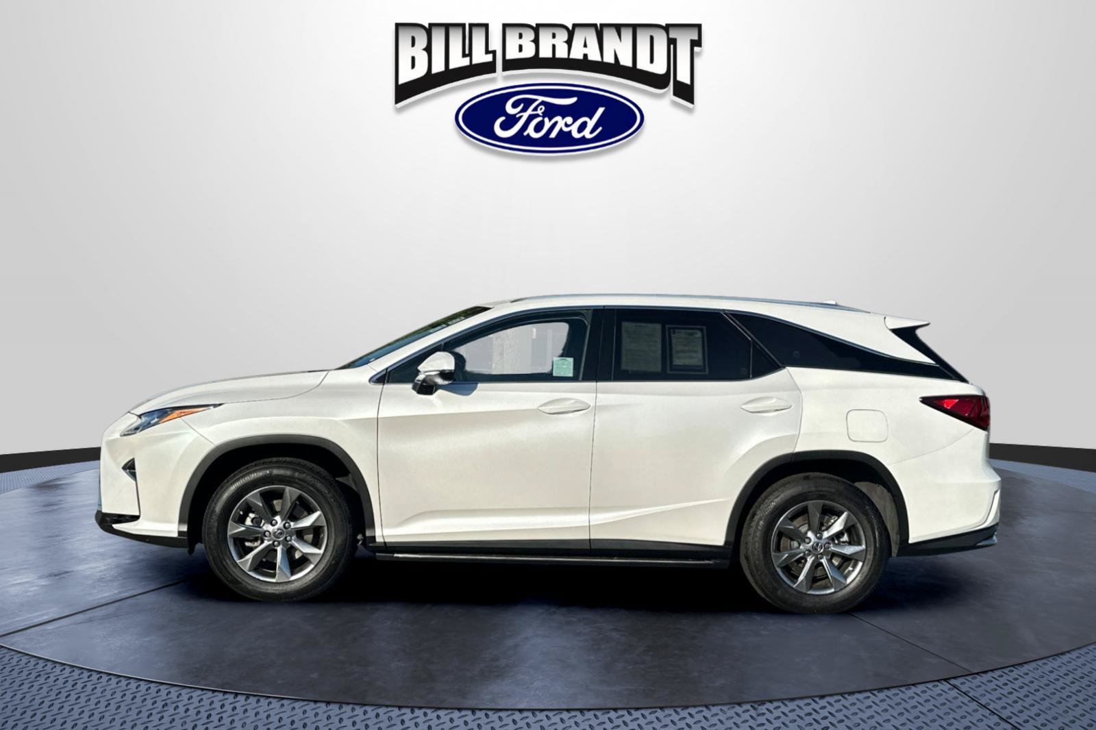 Used 2019 Lexus RX 350L FWD w/ Accessory Package image 6