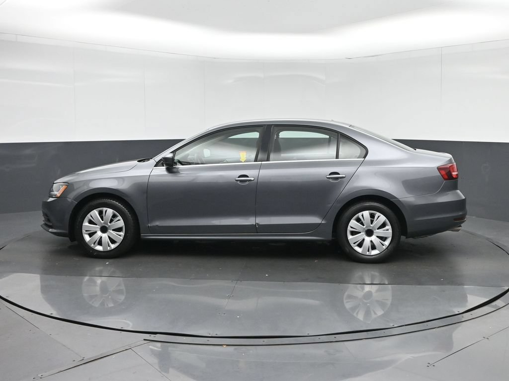 Used 2017 Volkswagen Jetta S FWD image 4