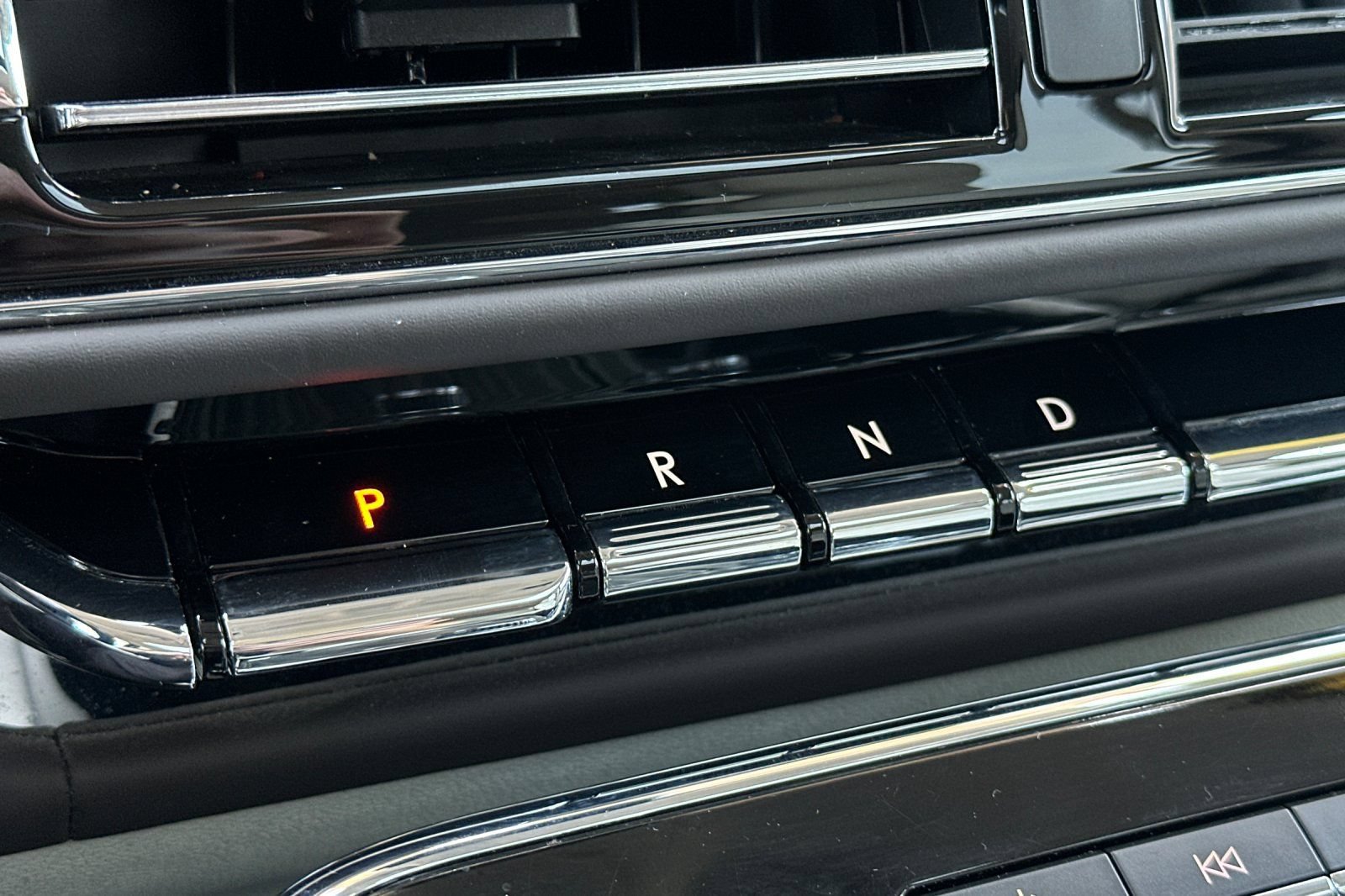 Certified 2023 Lincoln Navigator L Black Label AWD/4WD image 22