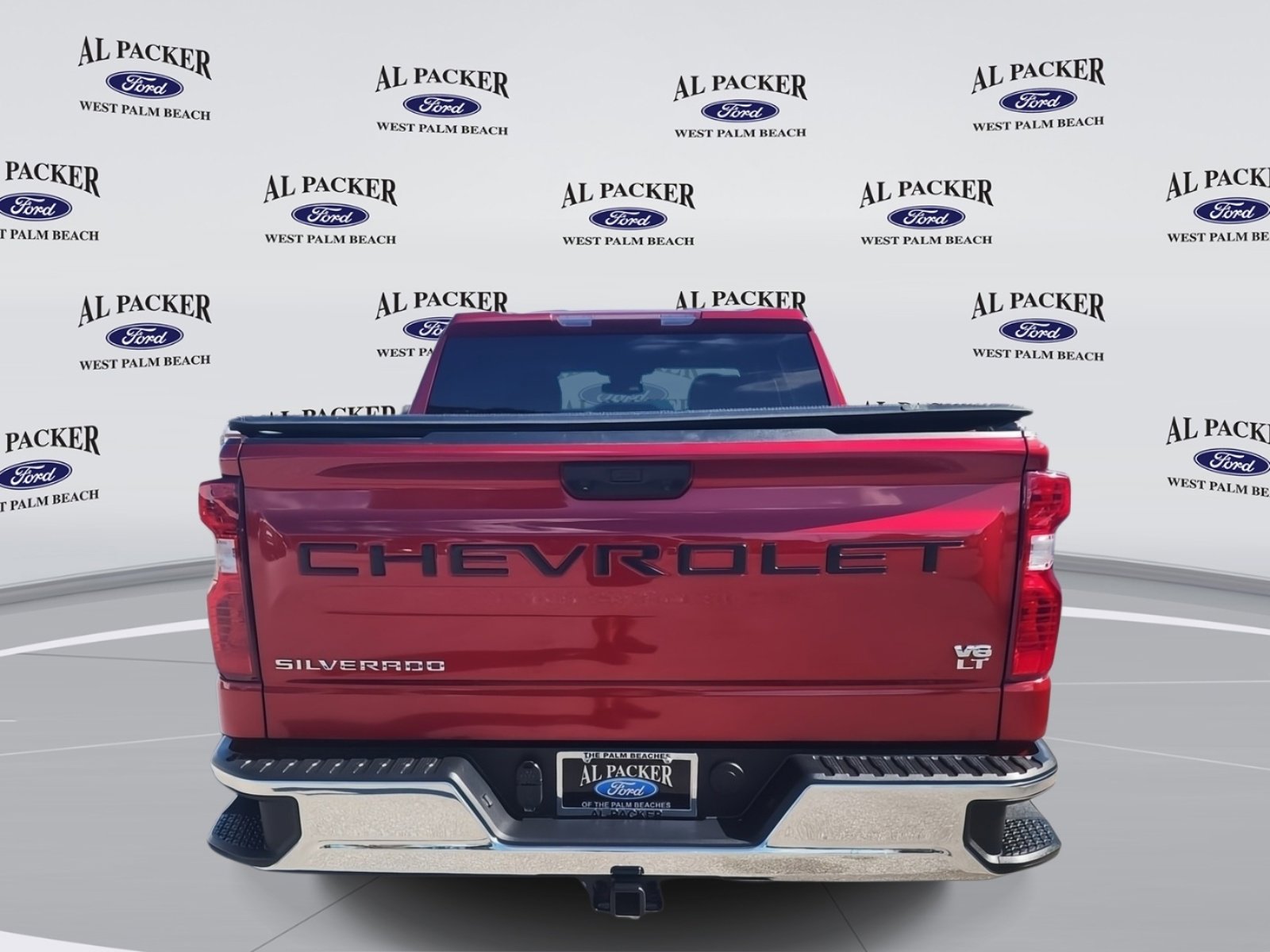 Used 2024 Chevrolet Silverado 1500 LT image 4