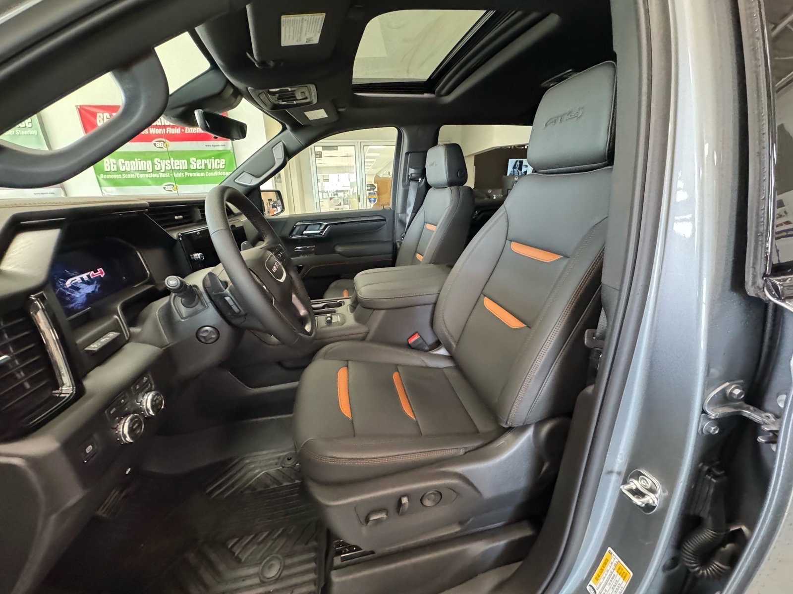 New 2026 GMC Sierra 1500 AT4 w/ AT4 Premium Package AWD/4WD image 18
