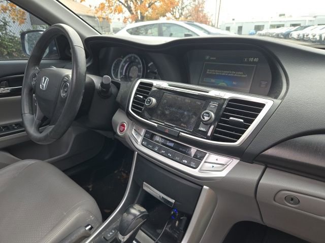 Used 2015 Honda Accord EX-L image 16