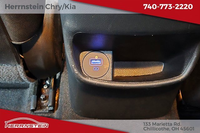 Used 2023 Hyundai Kona SEL image 12