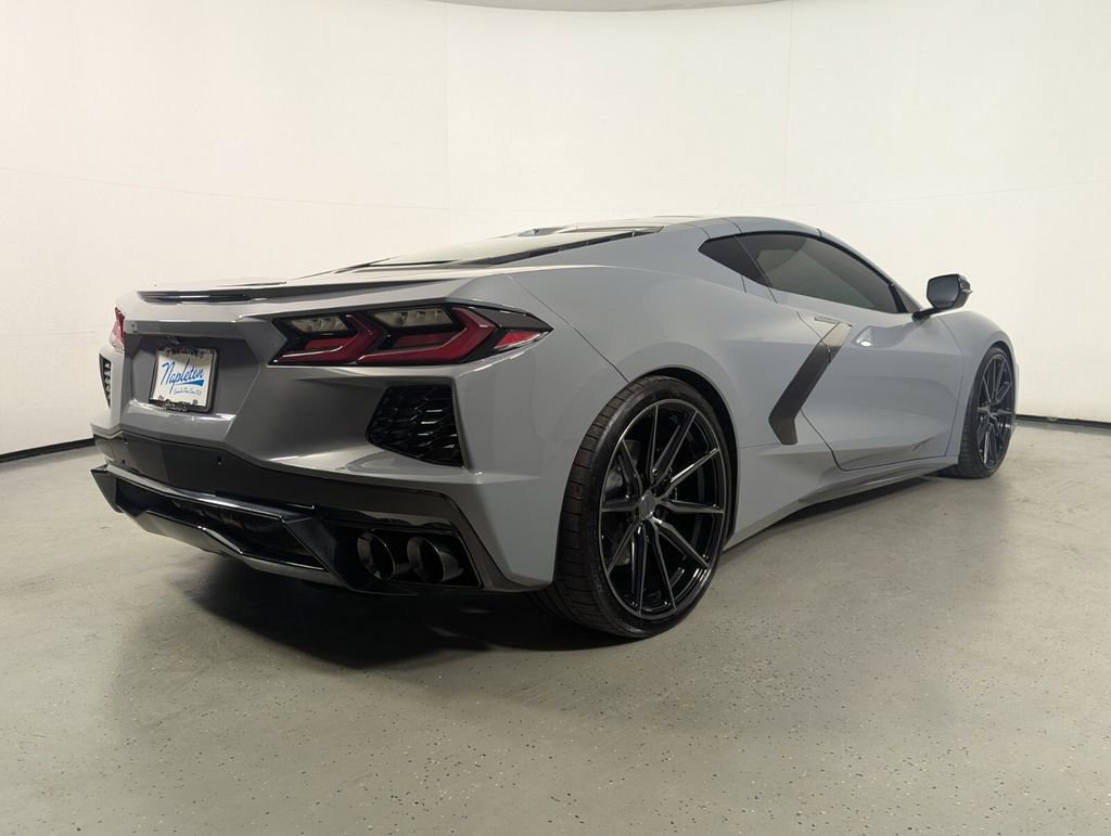 Used 2024 Chevrolet Corvette Stingray Preferred Cpe w/ Battery Protection Package image 8