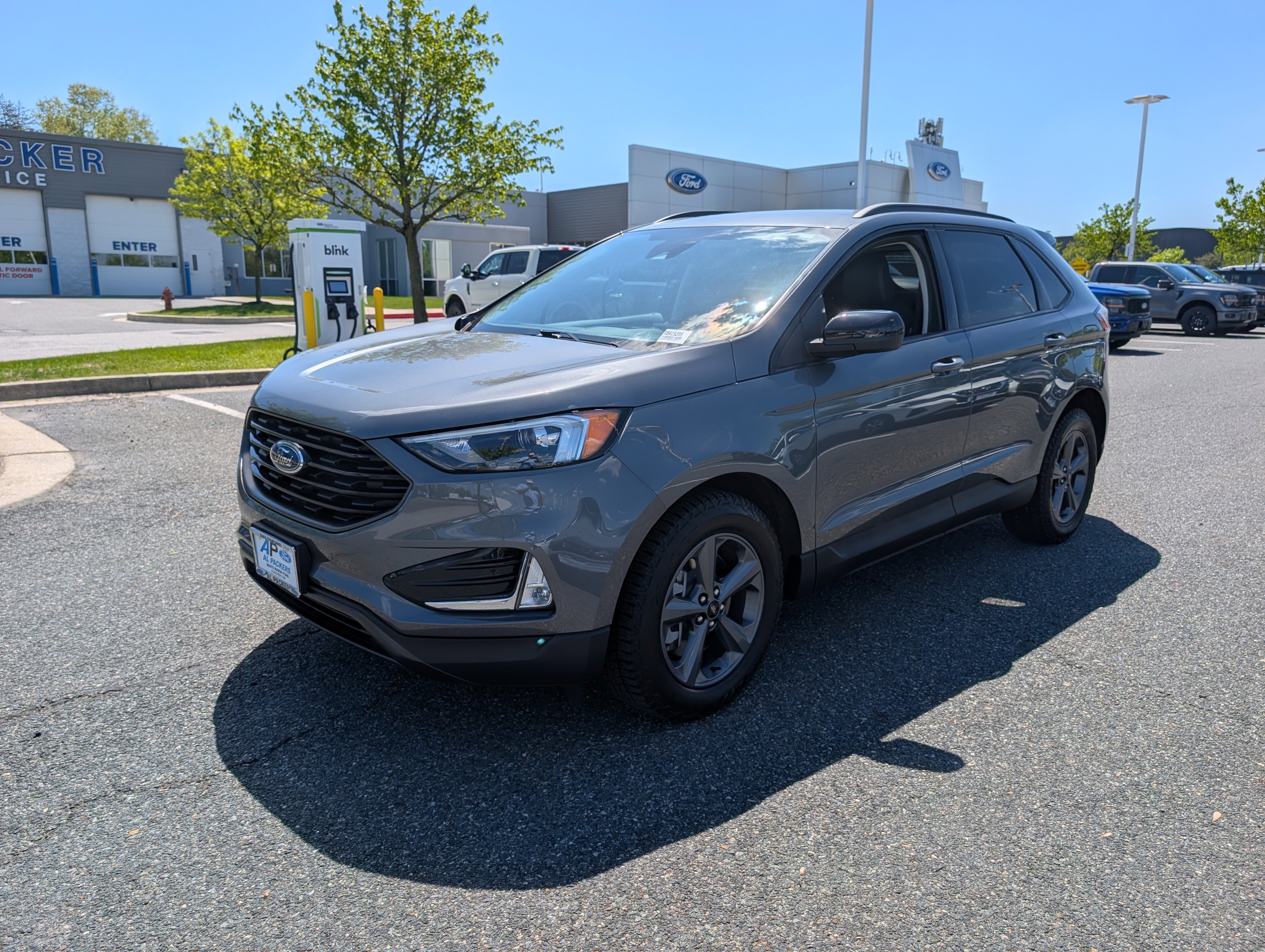 Used 2024 Ford Edge SEL w/ Sport Appearance Package AWD/4WD image 7