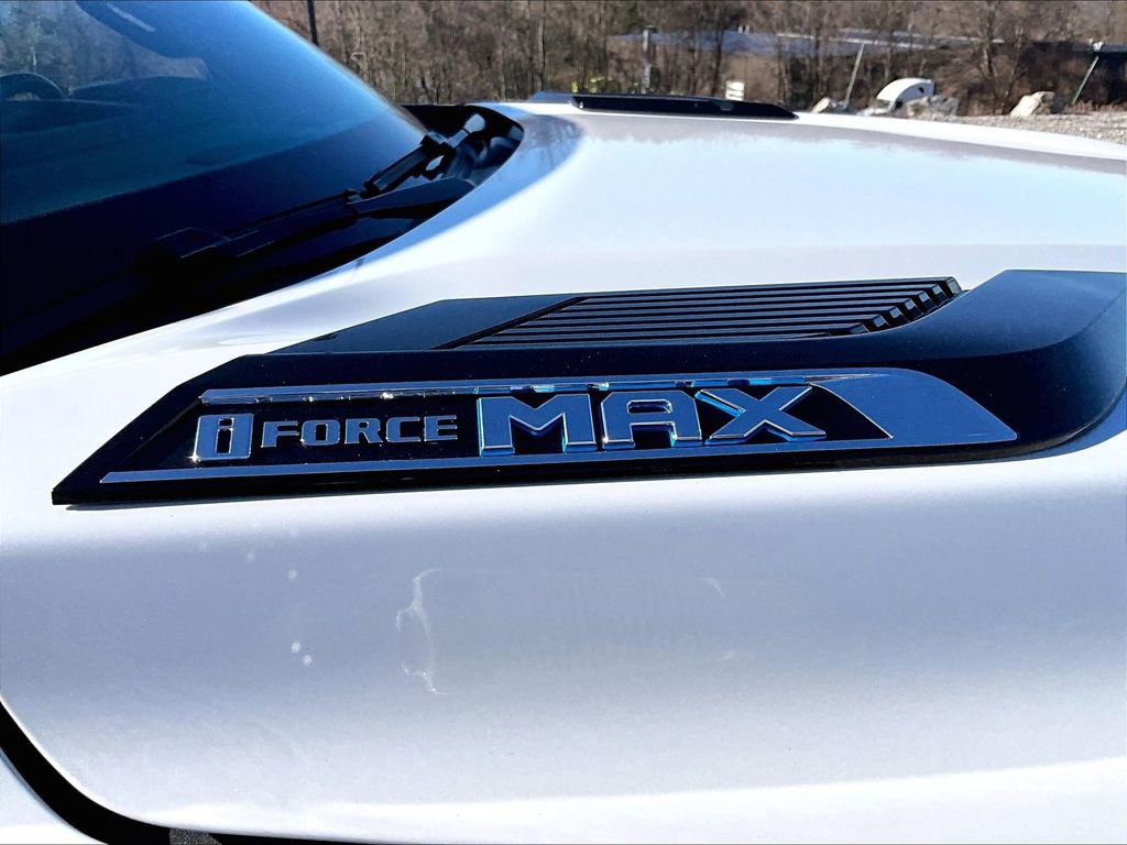 Used 2024 Toyota Tundra Platinum image 8