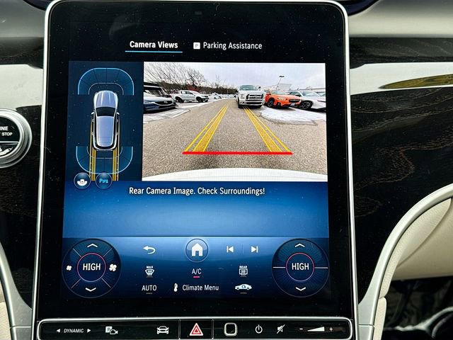 Used 2025 Mercedes-Benz GLC 300 4MATIC image 15