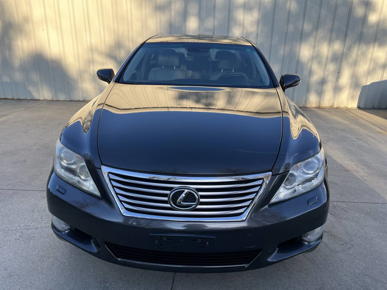 Used 2011 Lexus LS 460 AWD w/ Comfort Pkg image 8